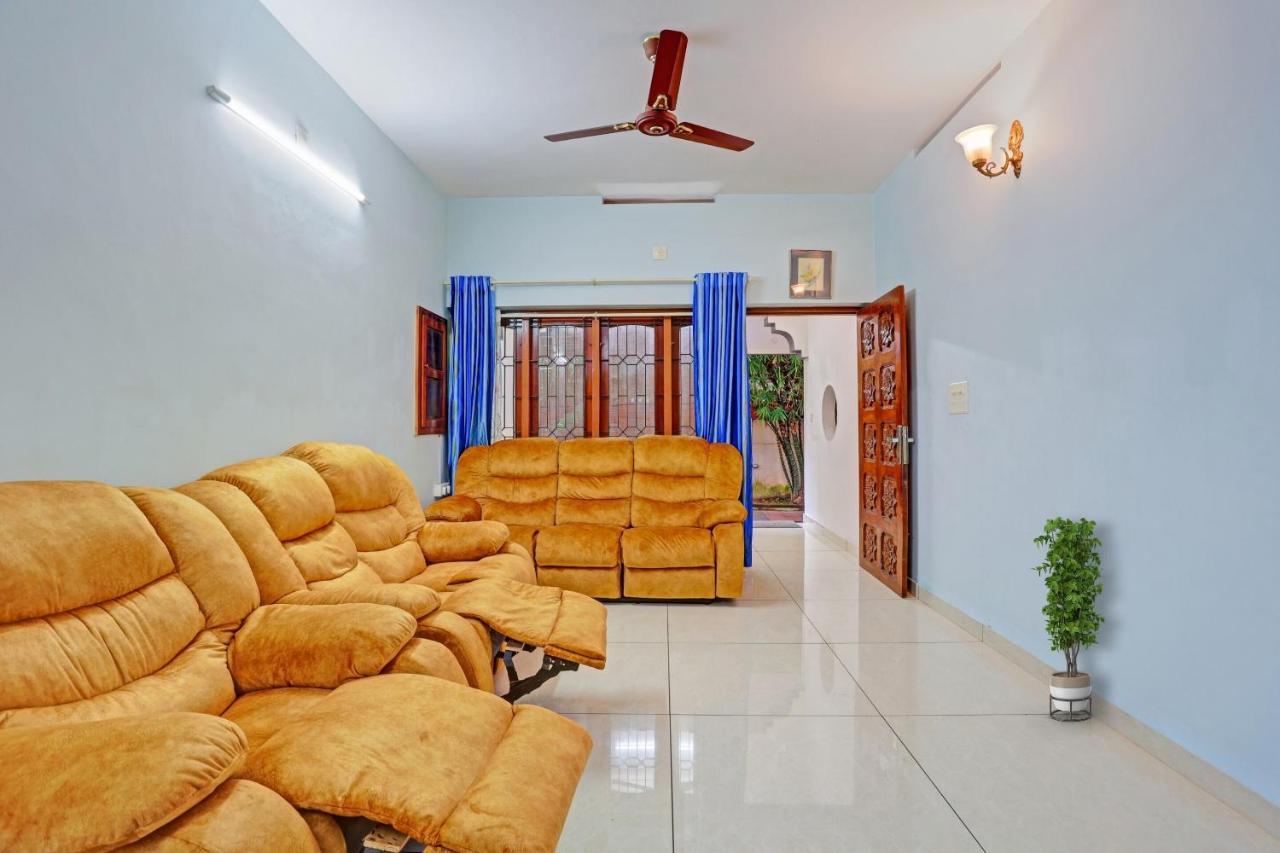 تريفِندرم Flagship Hotel Adara Residency المظهر الخارجي الصورة