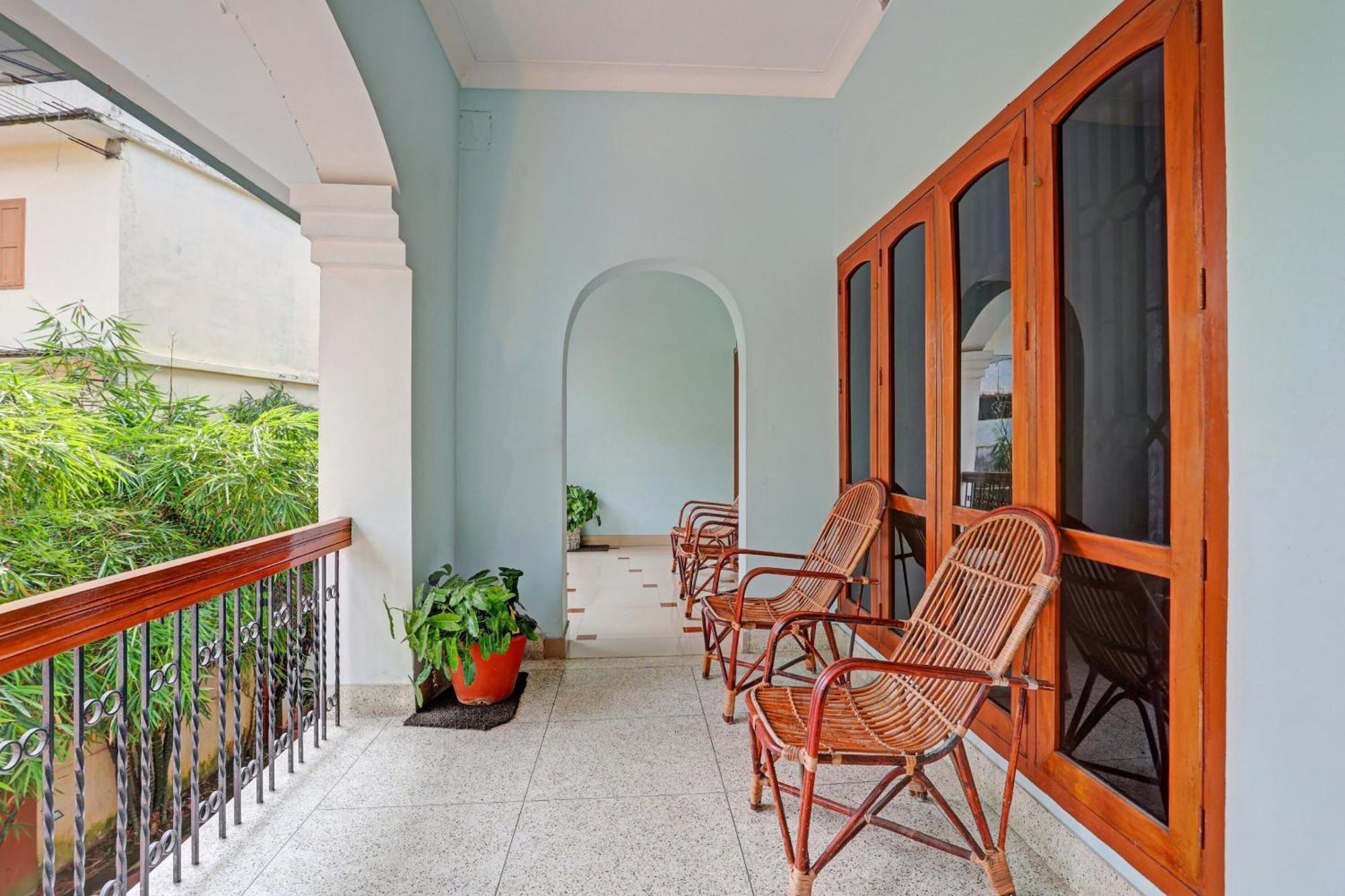 تريفِندرم Flagship Hotel Adara Residency المظهر الخارجي الصورة